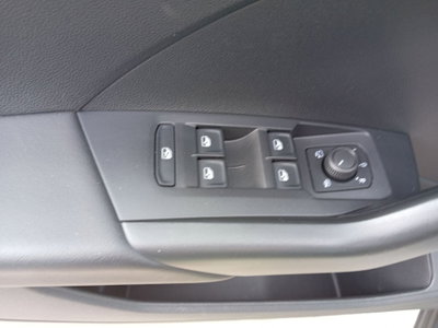 Volkswagen T-Cross 1.0 TSI 110 CV DSG Style (12)