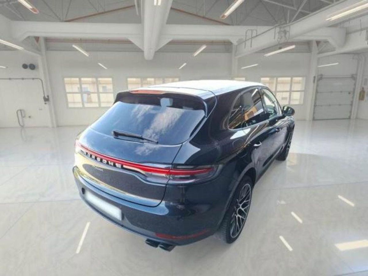 Porsche Macan 2.0 (2)