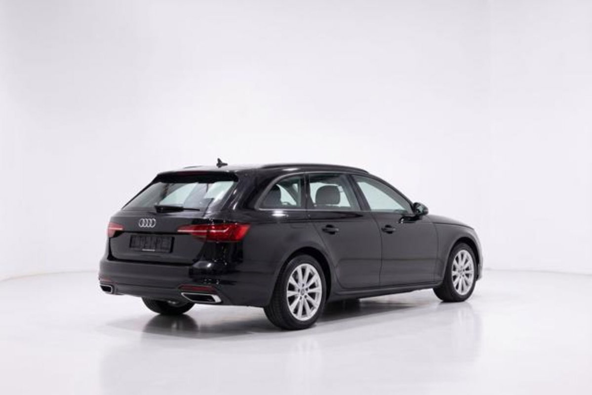 Audi A4 Avant 35 TFSI S tronic Business Advanced (3)