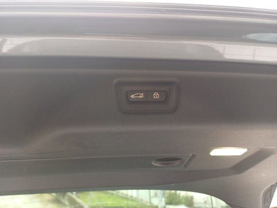 BMW Serie 3 Touring 320d 48V xDrive  Msport (10)
