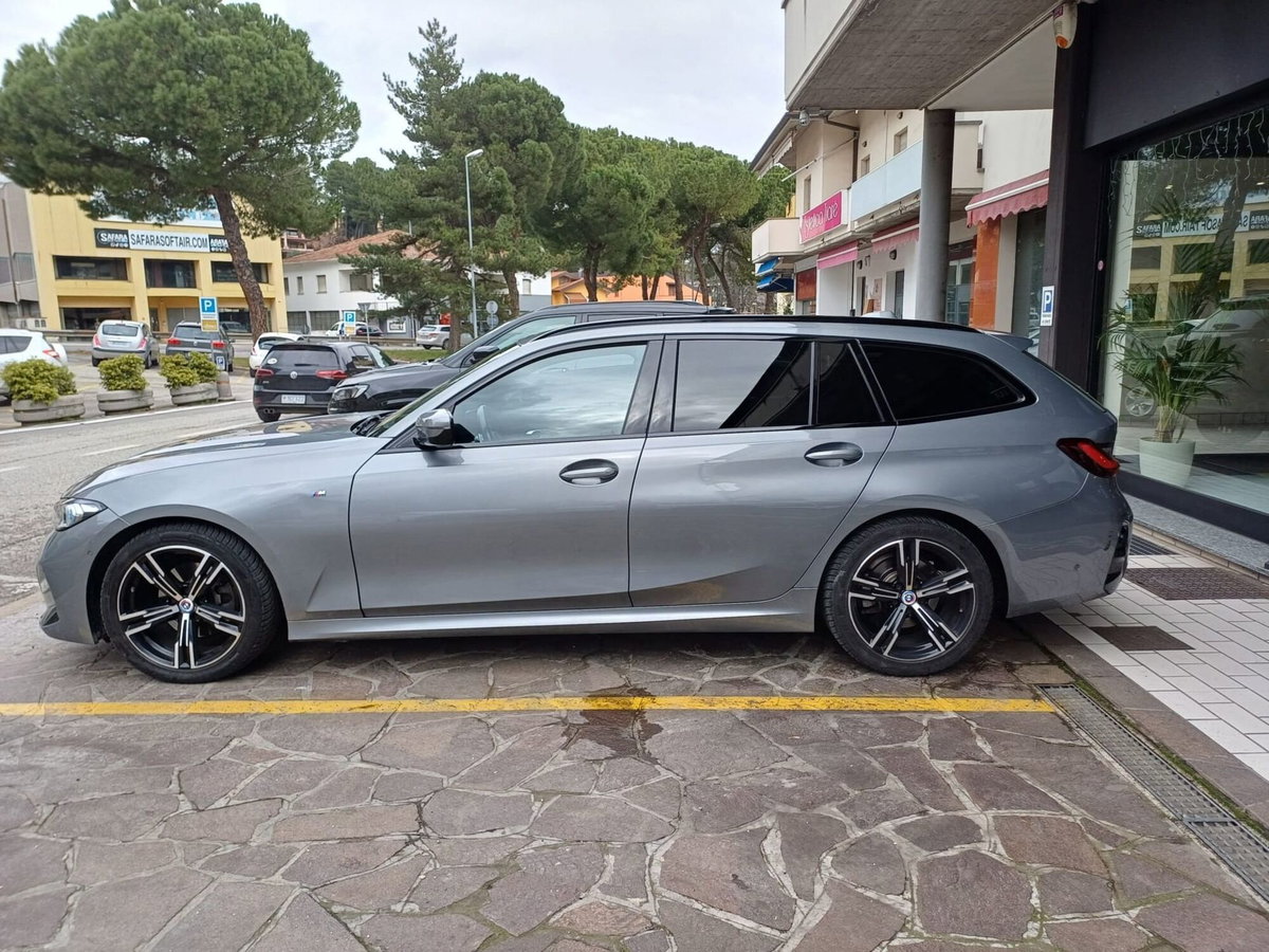 BMW Serie 3 Touring 320d 48V xDrive  Msport (5)