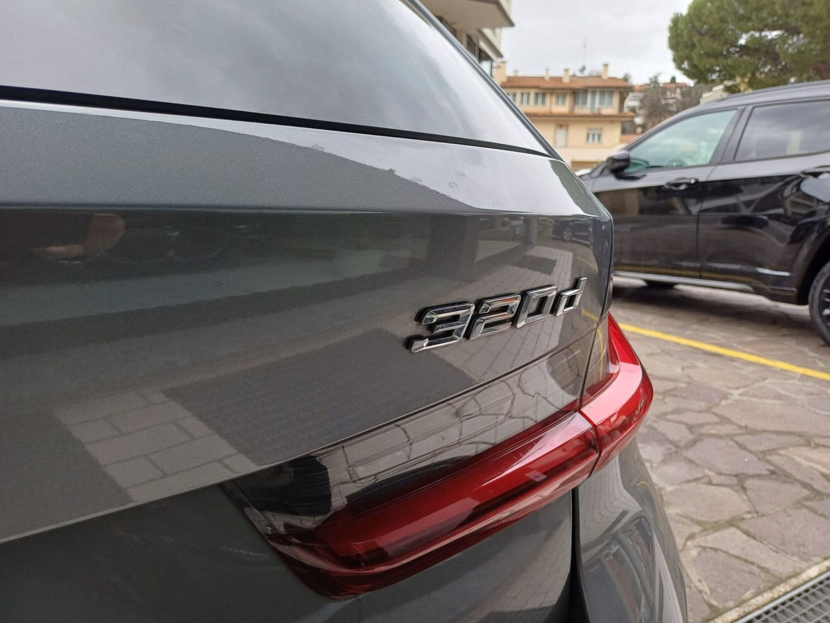 BMW Serie 3 Touring 320d 48V xDrive  Msport (8)
