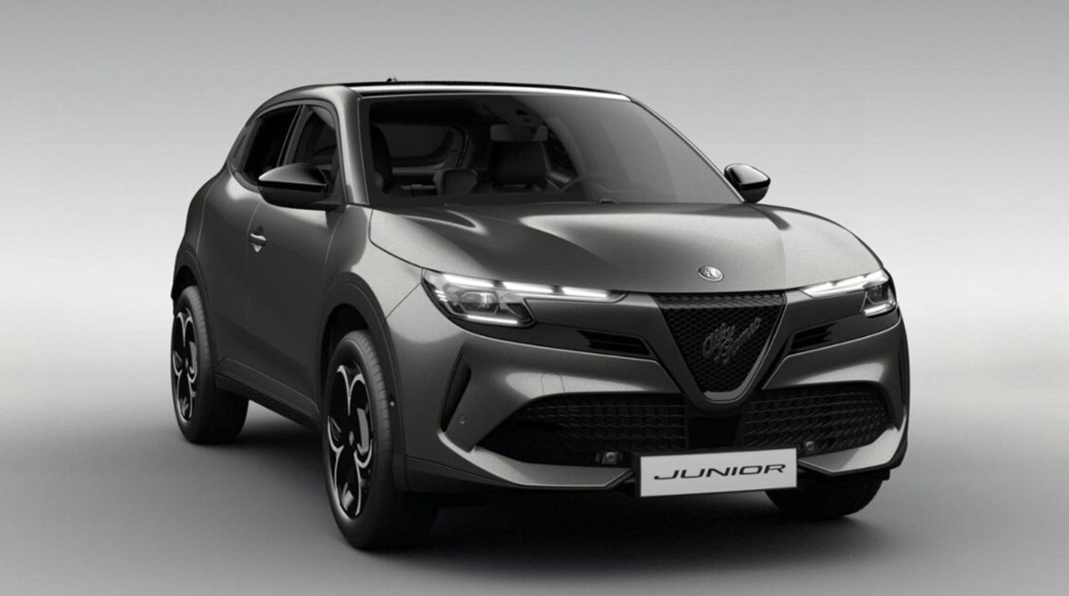 Alfa Romeo Junior 1.2 ibrida Ti 145cv edct6 (3)