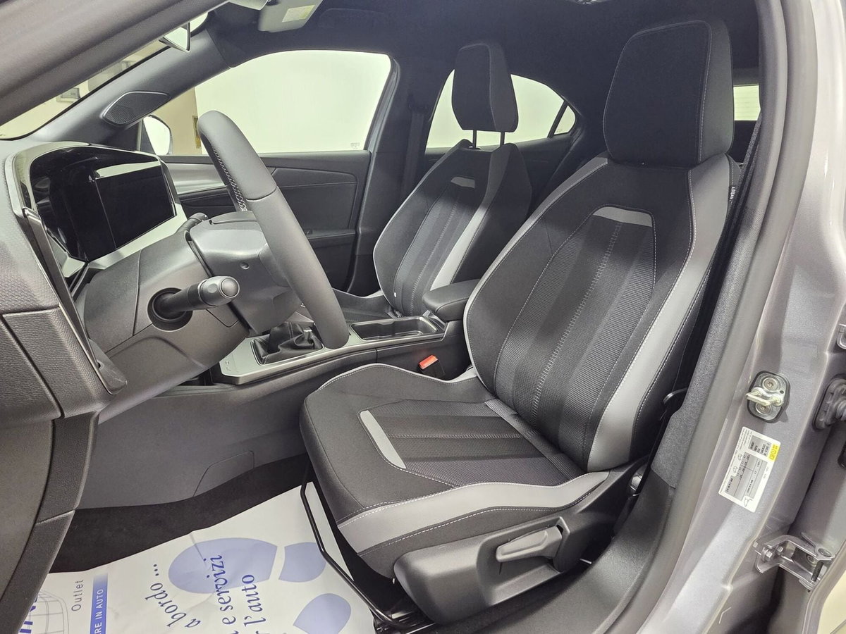 Opel Mokka 1.2 GS s&s 136cv (9)