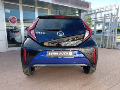 Toyota Aygo X 1.0 Lounge 72cv (7)