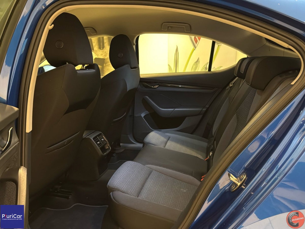Skoda Octavia 2.0 TDI EVO SCR Executive (8)