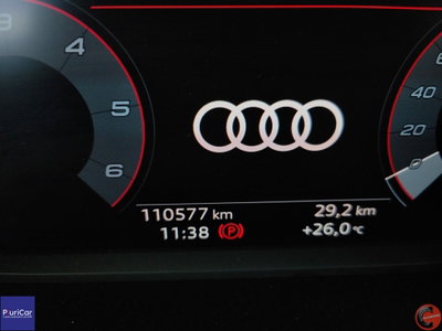 Audi Q3 35 TDI quattro S tronic Business (10)