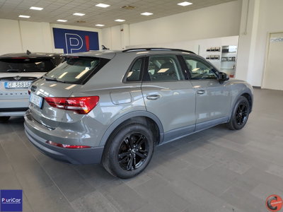 Audi Q3 35 TDI quattro S tronic Business (8)