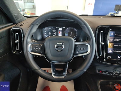 Volvo XC40 T4 Recharge Plug-in Hybrid R-design (16)
