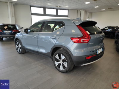 Volvo XC40 T4 Recharge Plug-in Hybrid R-design (9)