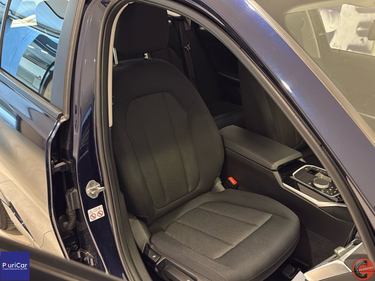 BMW Serie 3 Touring 330e xDrive (5)