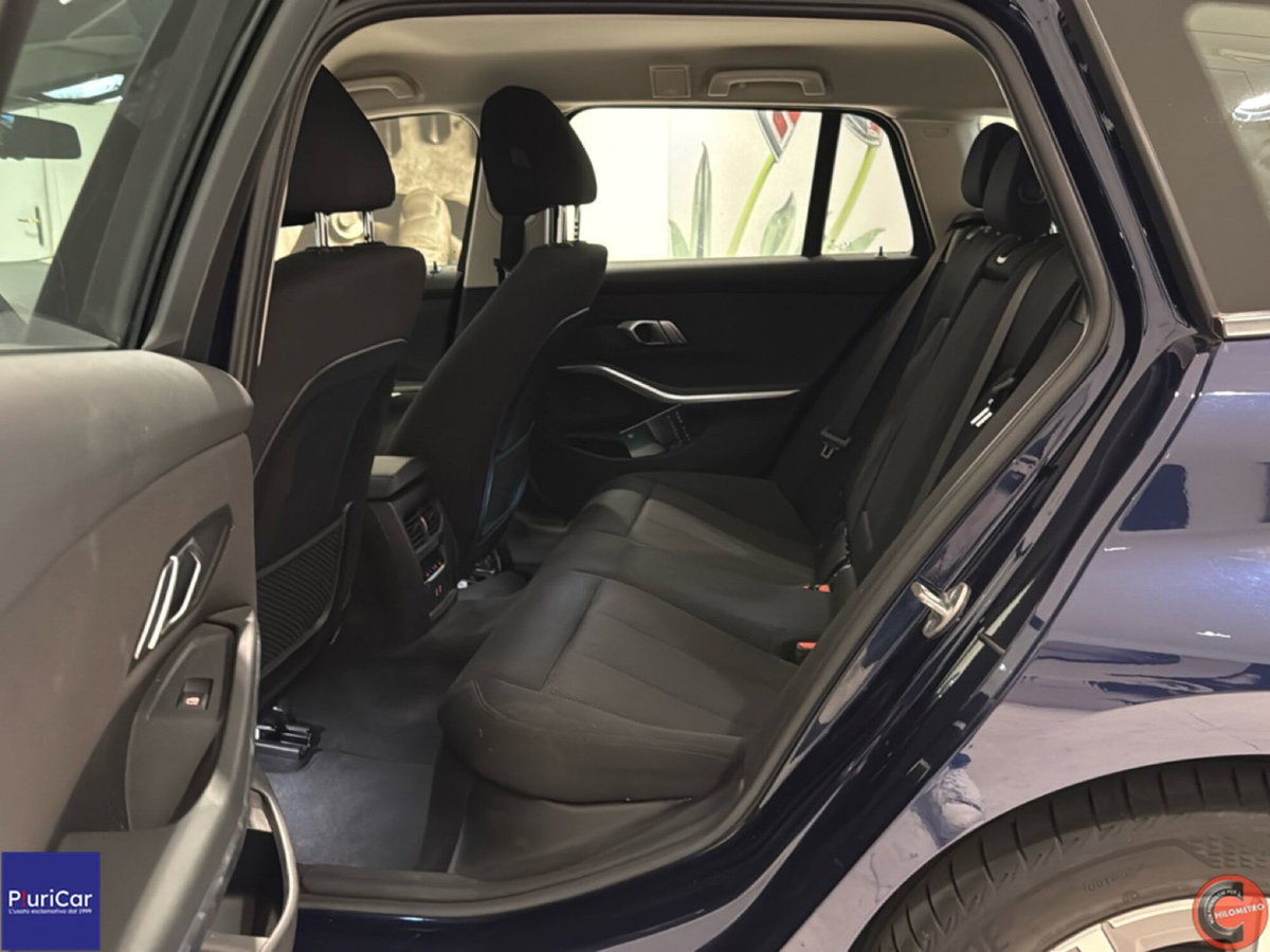 BMW Serie 3 Touring 330e xDrive (8)