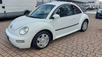 Volkswagen New Beetle TDI (4)
