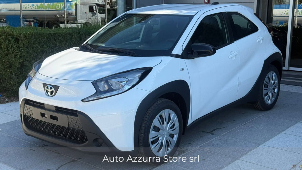 Toyota Aygo X 1.0 Active 72cv