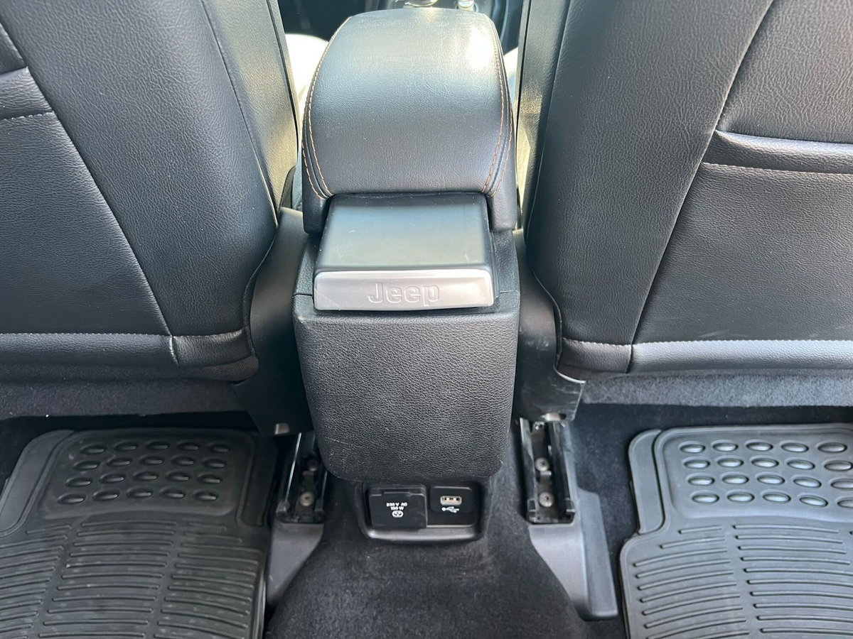 Jeep Compass 1.6 Multijet II 2WD Limited (18)