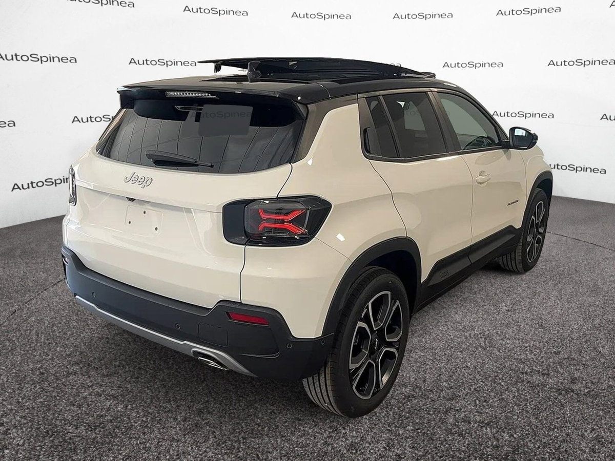 Jeep Avenger 1.2 turbo e-hybrid mhev Summit fwd 110cv edct6 (4)