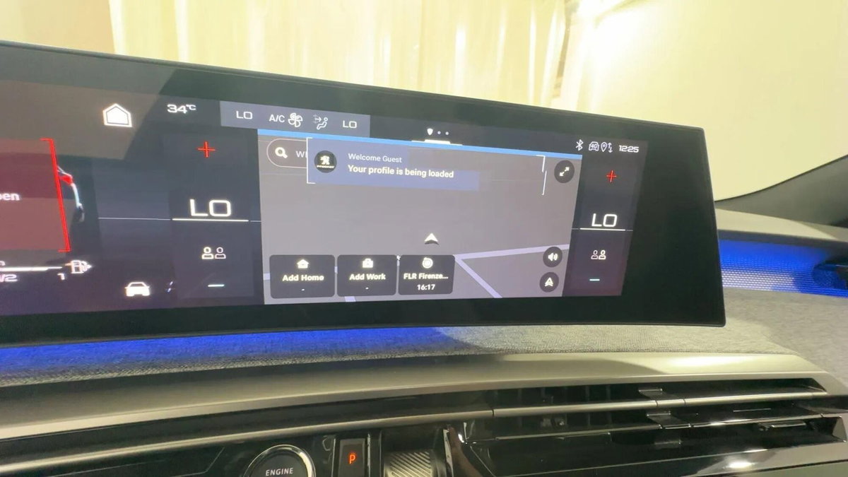 Peugeot 5008 1.2 hybrid GT 145cv 7p.ti e-dcs6 (13)