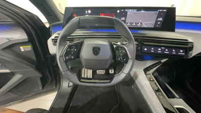 Peugeot 5008 1.2 hybrid GT 145cv 7p.ti e-dcs6 (6)