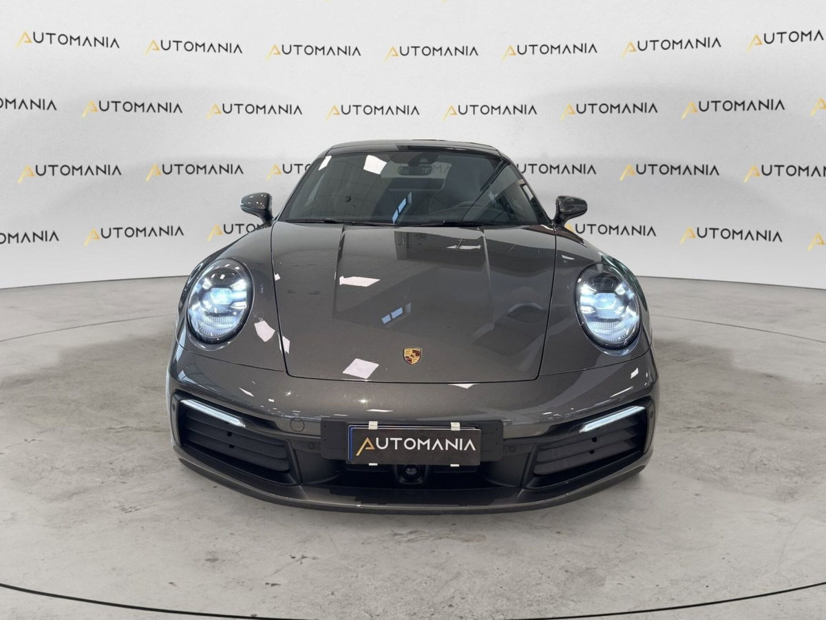 Porsche 911 Coupé Carrera 4S (2)