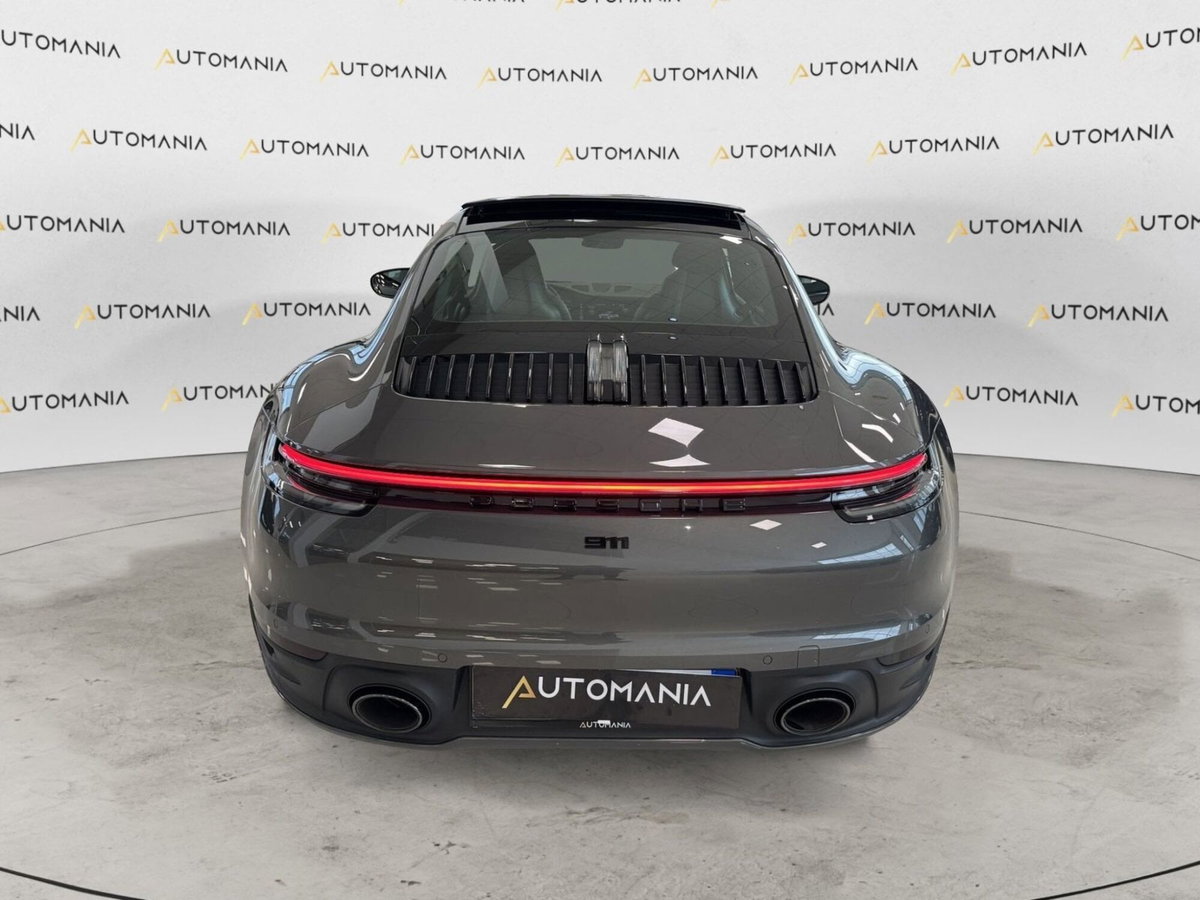 Porsche 911 Coupé Carrera 4S (6)