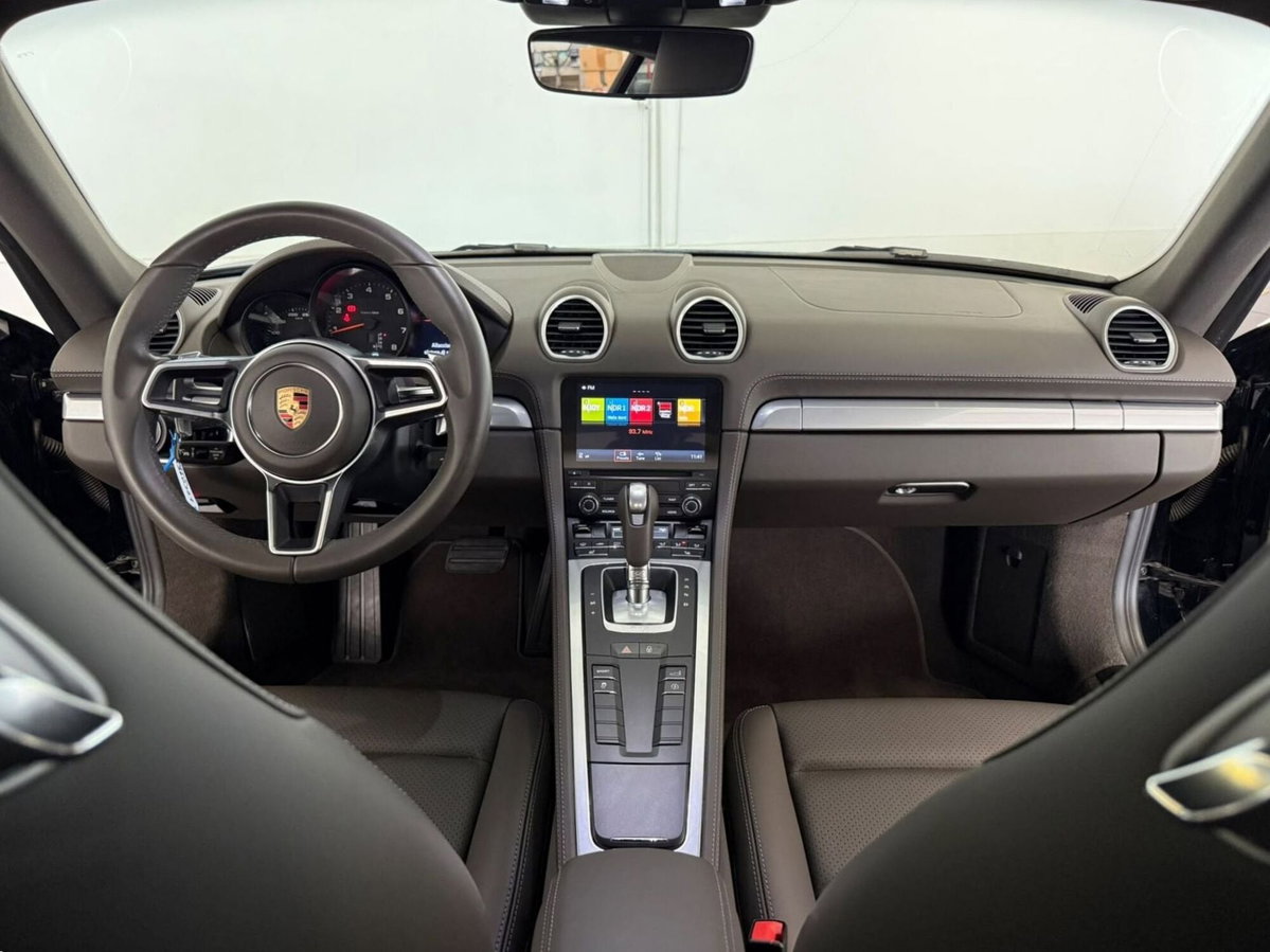 Porsche 718 Cayman  Cayman 2.0 300cv (8)
