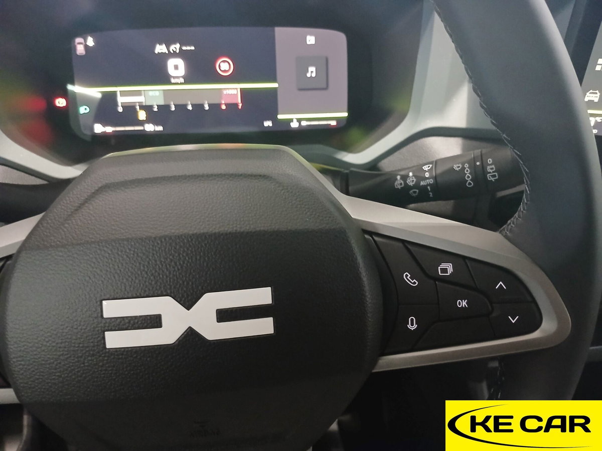 Dacia Bigster 1.2 mild hybrid-G Extreme 140cv (17)