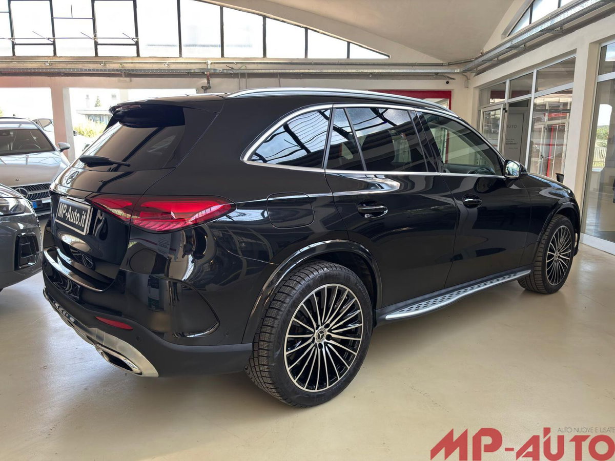 Mercedes-Benz GLC SUV 220 d AMG Line Premium Plus 4matic auto (3)