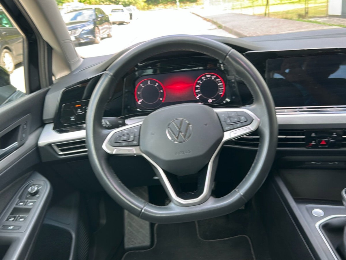 Volkswagen Golf 2.0 TDI SCR Life (12)