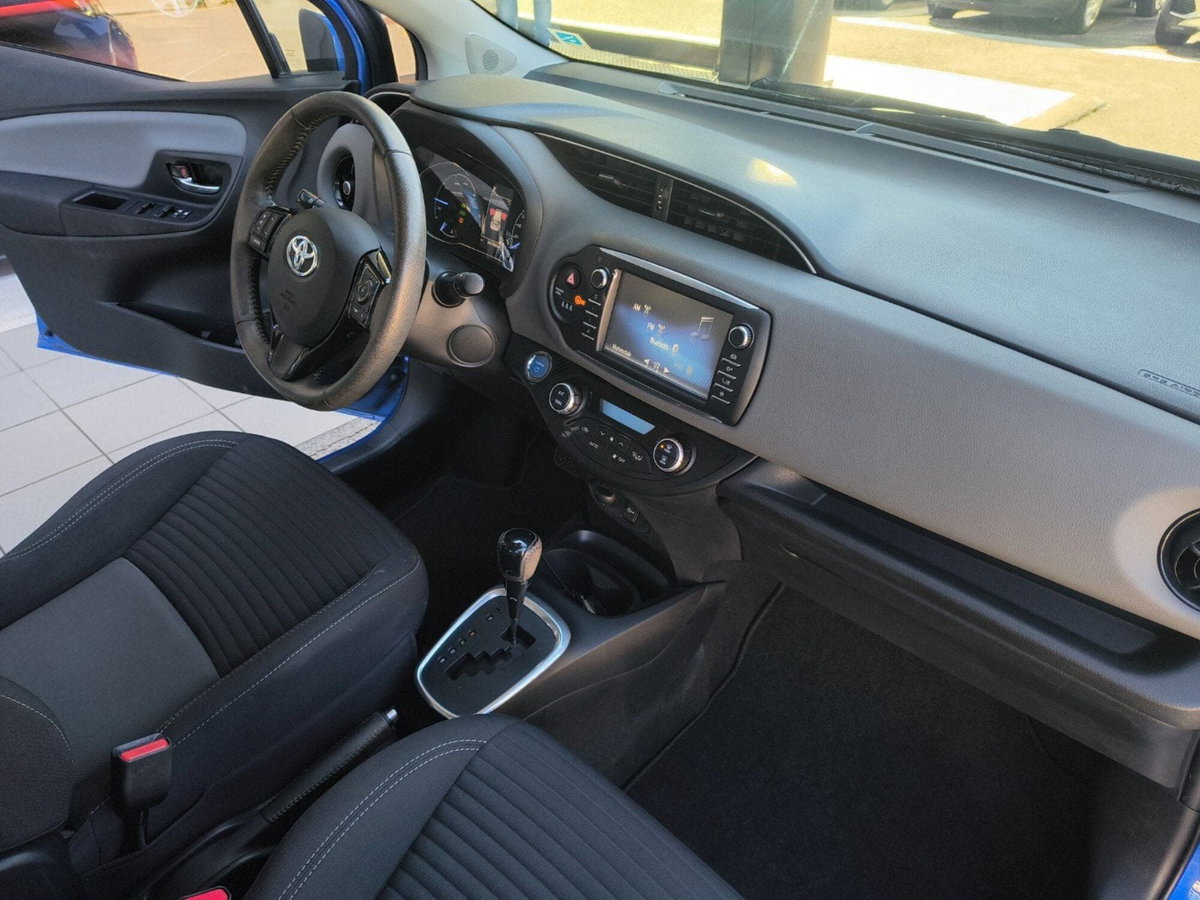 Toyota Yaris 1.5 Hybrid 5 porte Active (13)