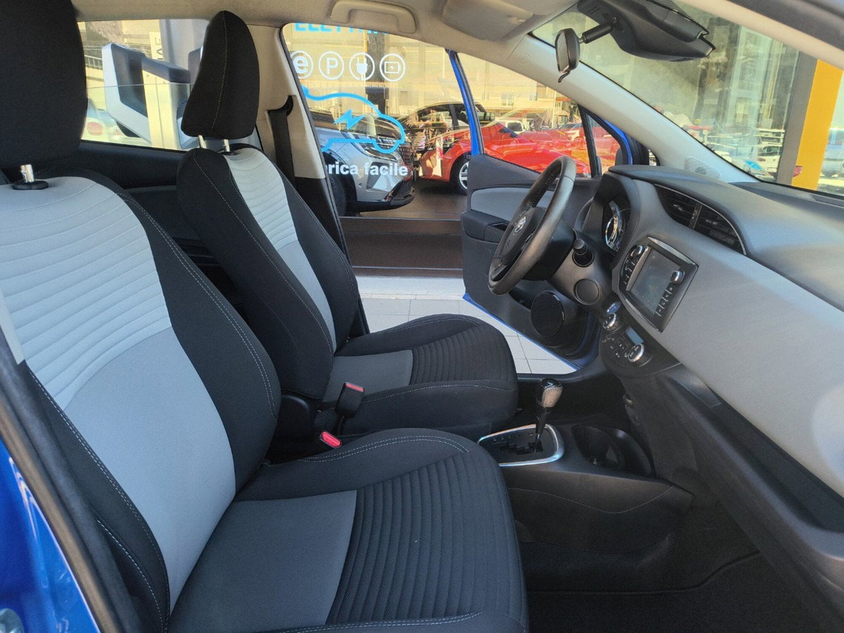 Toyota Yaris 1.5 Hybrid 5 porte Active (14)