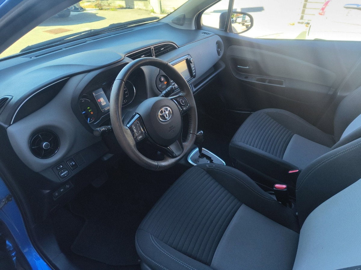Toyota Yaris 1.5 Hybrid 5 porte Active (15)