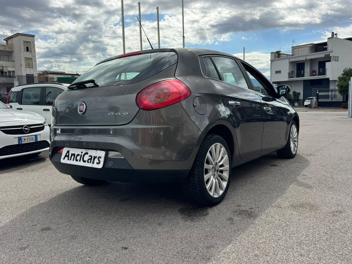 Fiat Bravo 1.9 MJT 120 CV Emotion (15)