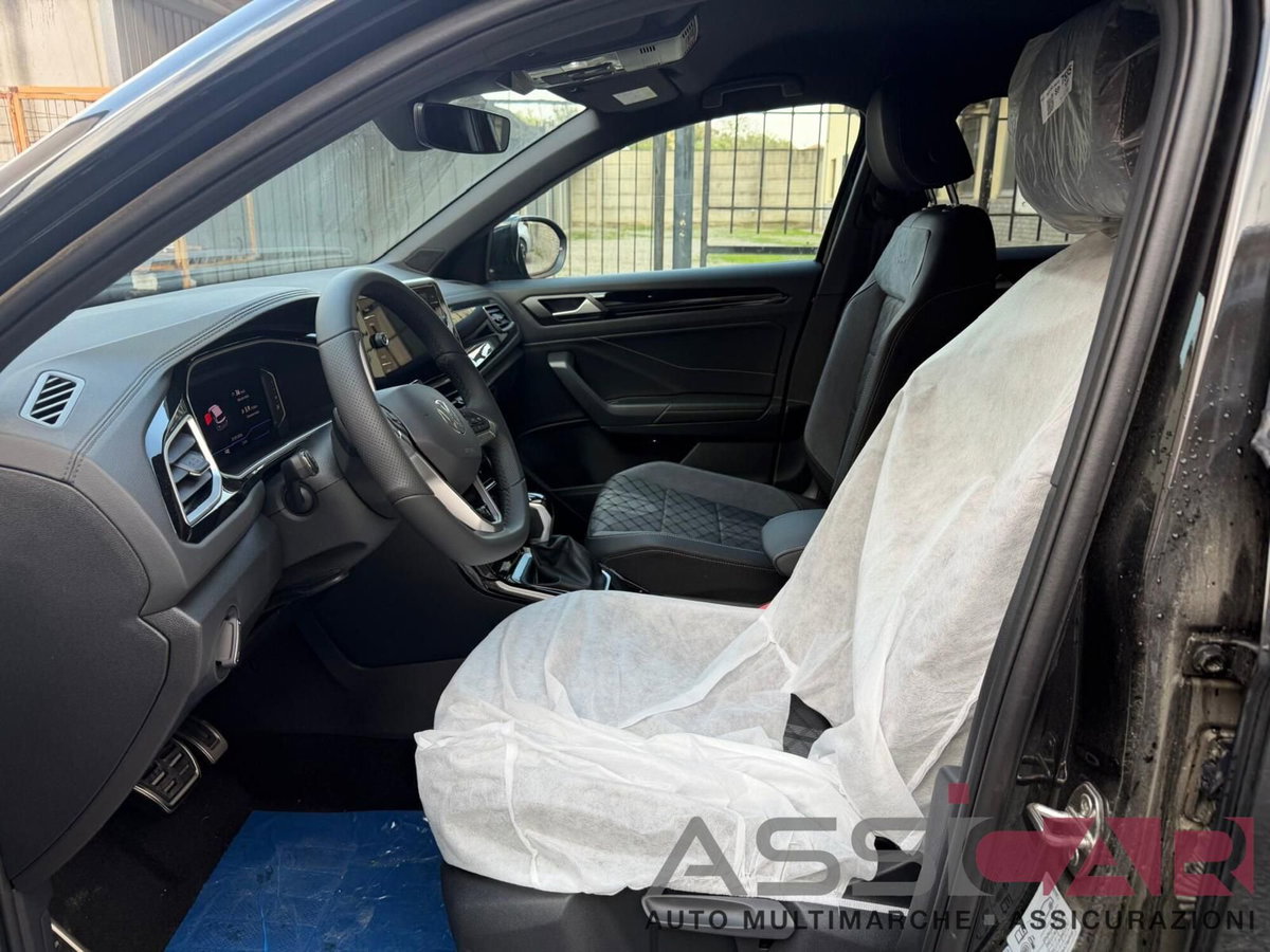 Volkswagen T-Roc 2.0 tdi R-Line 4motion 150cv dsg (11)