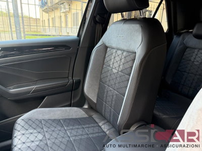 Volkswagen T-Roc 2.0 tdi R-Line 4motion 150cv dsg (12)