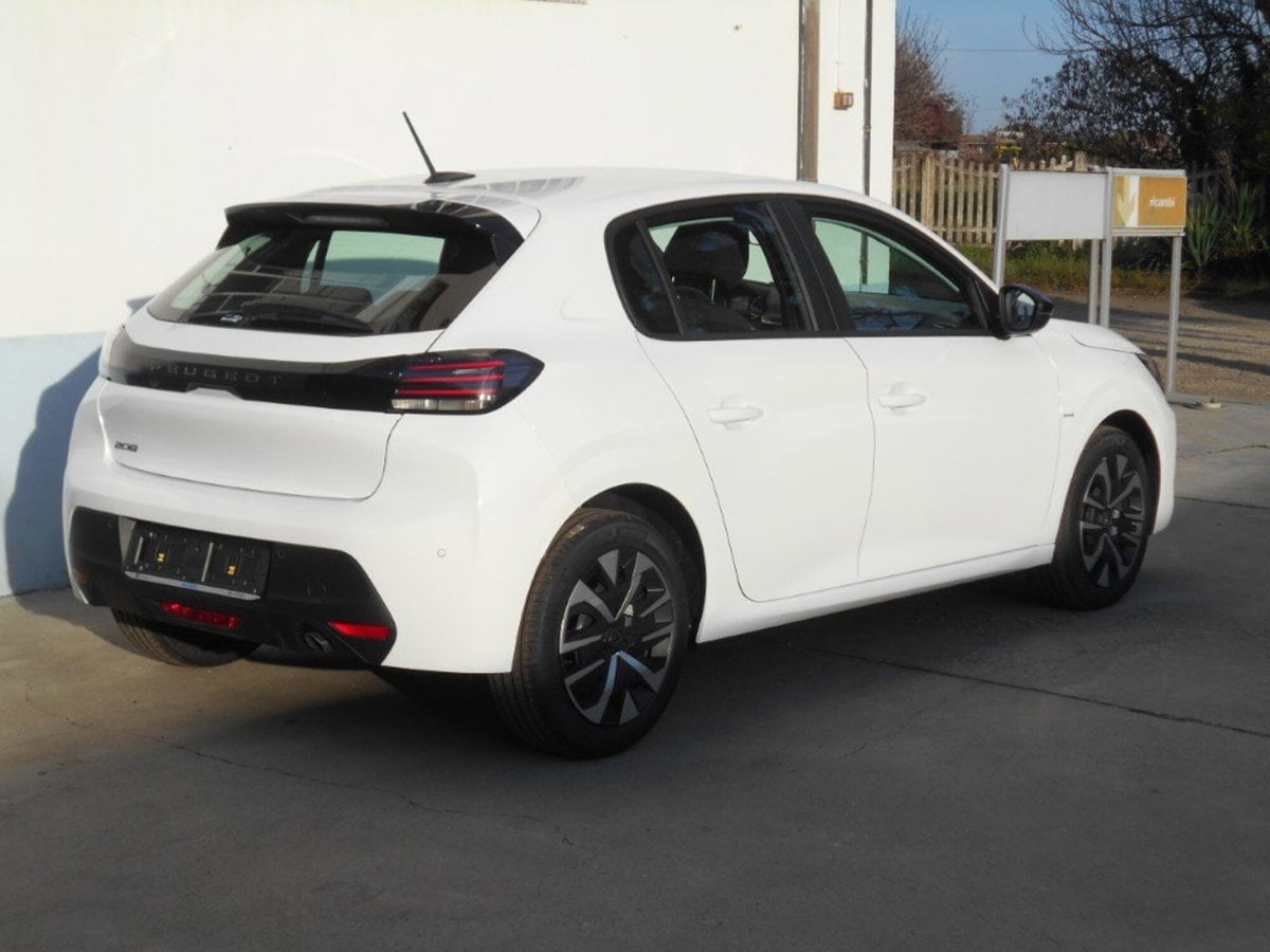 Peugeot 208 100 S&S 5p. Mix (17)