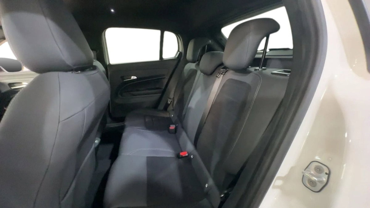 Fiat 600 1.2 hybrid Sport 145cv auto (12)