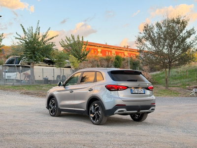 Mg ZS 1.5 hybrid+ Luxury auto (4)