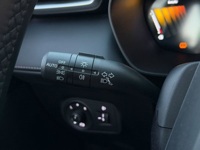 Mg ZS 1.5 hybrid+ Luxury auto (18)