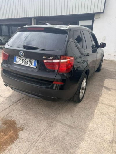 BMW X3 sDrive18d Futura (5)