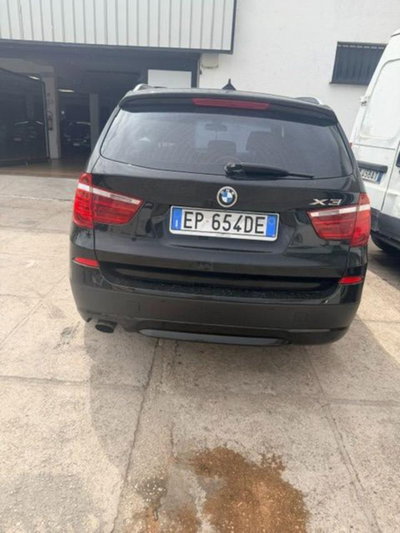 BMW X3 sDrive18d Futura (7)