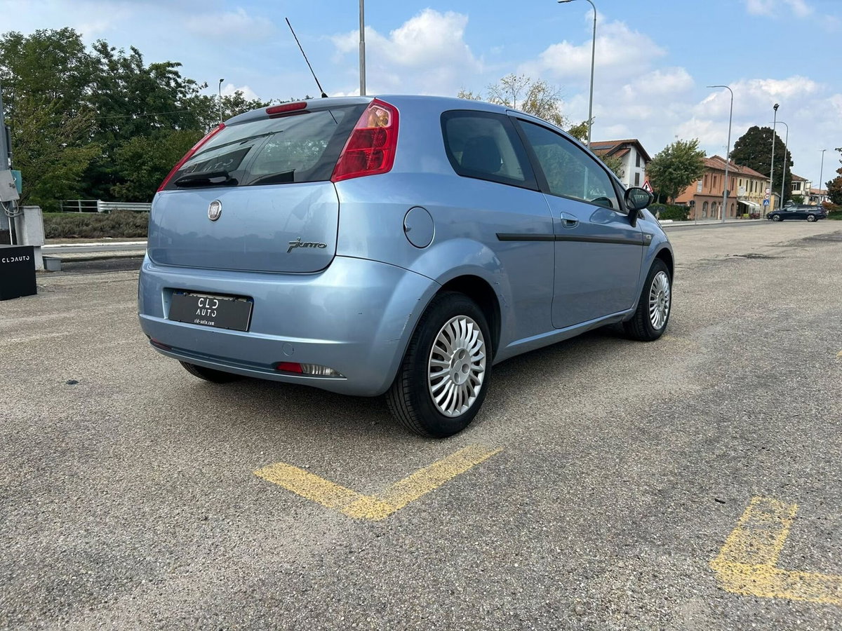 Fiat Grande Punto 1.2 3 porte (4)