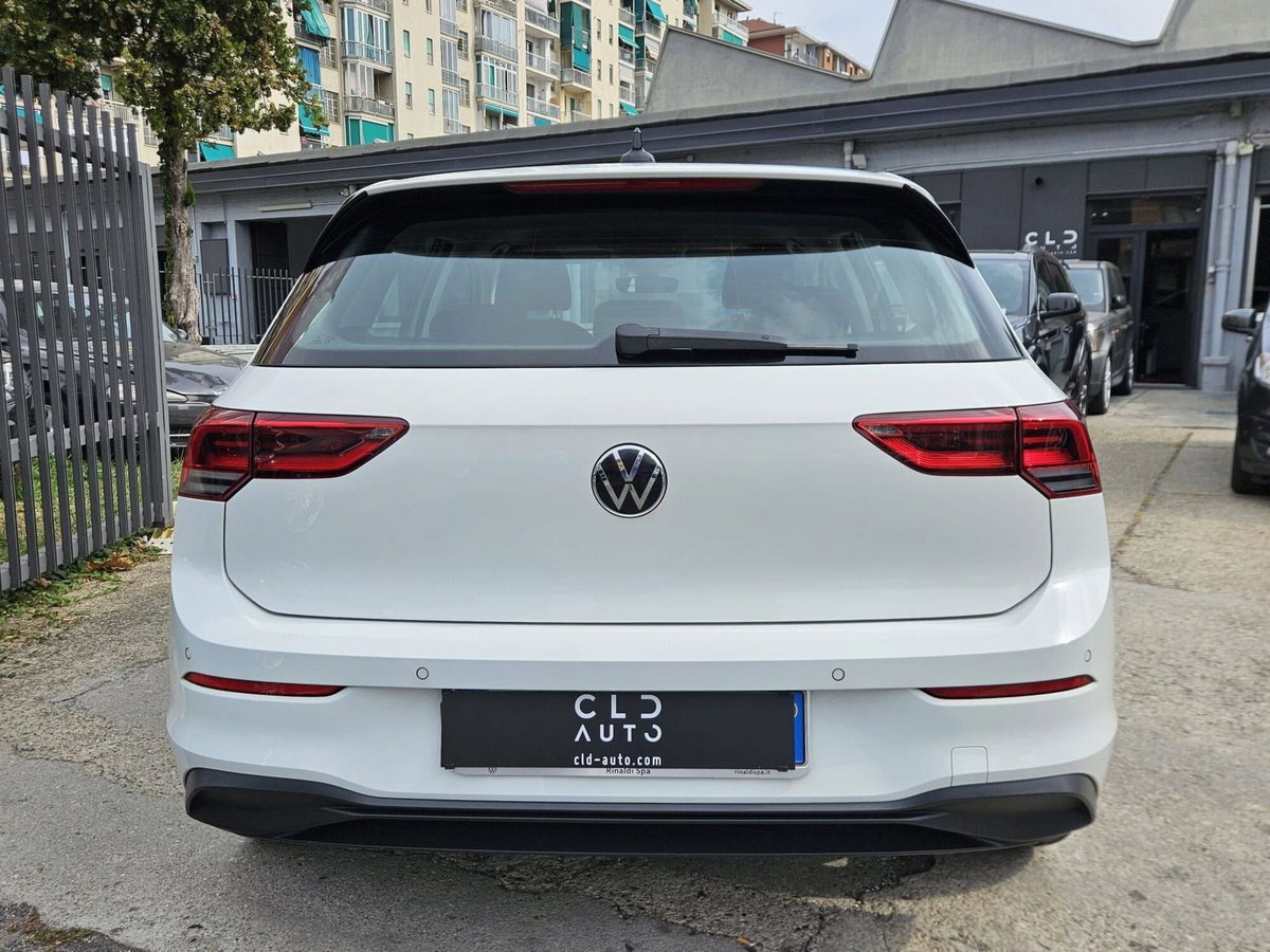 Volkswagen Golf 1.5 eTSI 130 CV EVO ACT DSG Life (4)