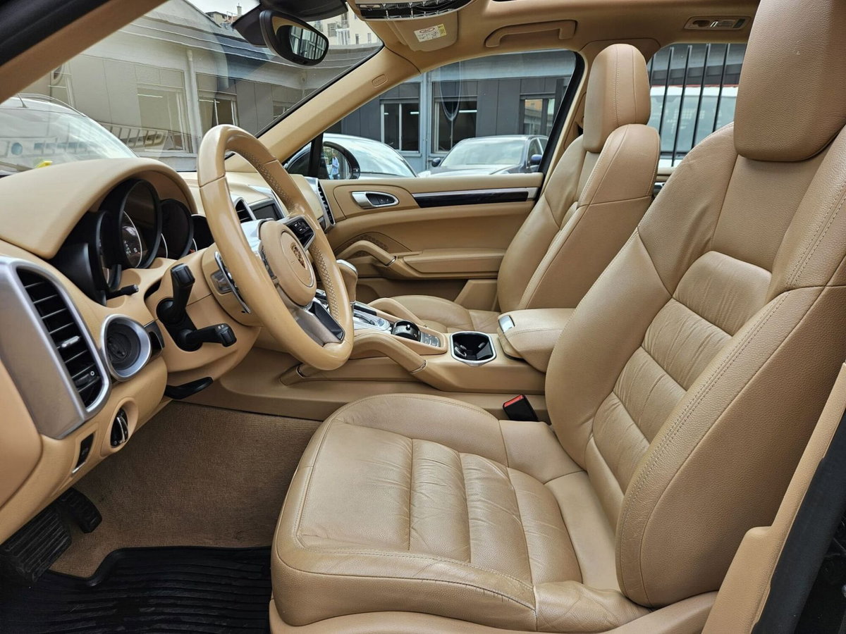 Porsche Cayenne 3.0 Diesel Platinum Edition (8)