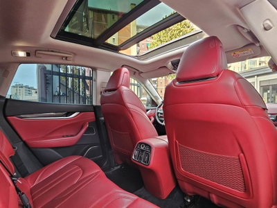 Maserati Levante Levante V6 430 CV AWD S (14)