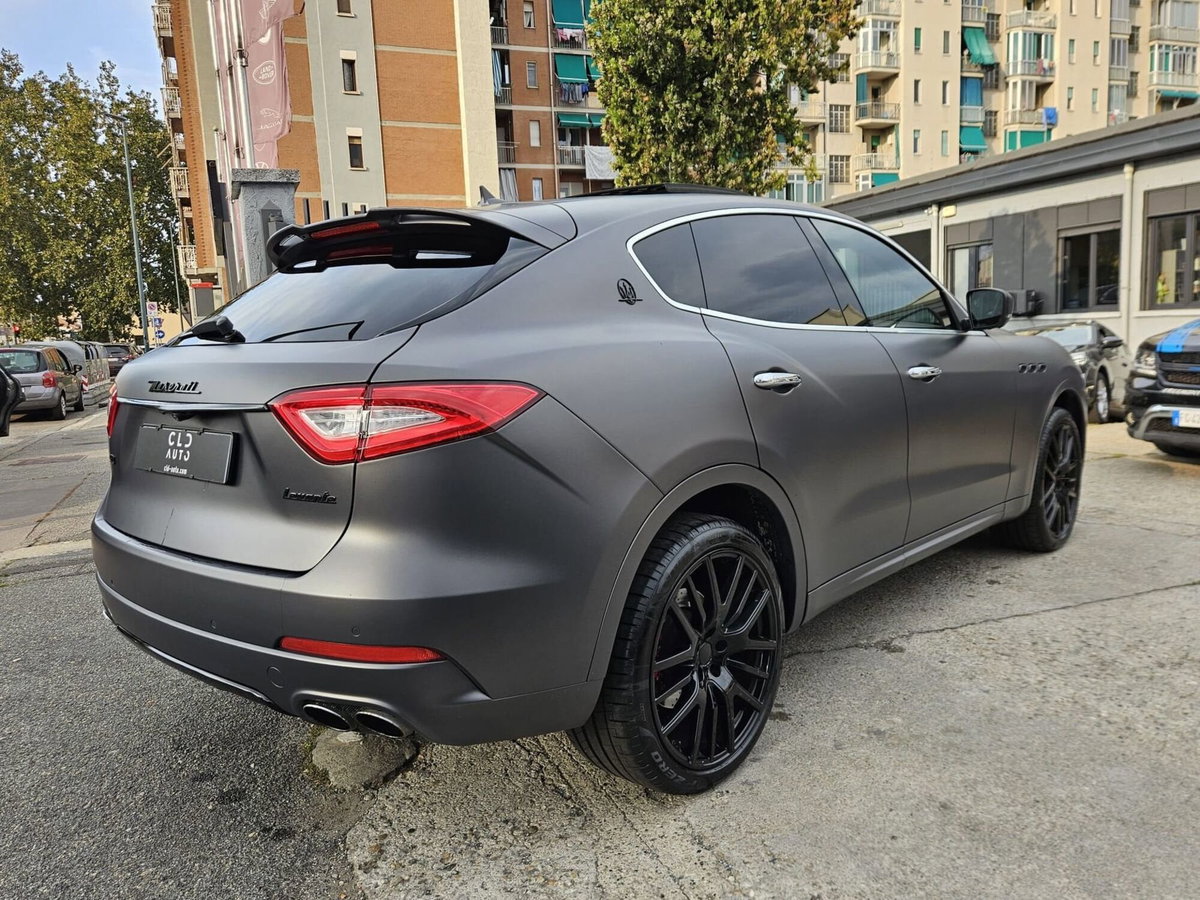 Maserati Levante Levante V6 430 CV AWD S (6)