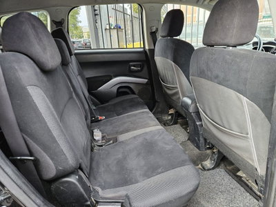 Mitsubishi Outlander 2.0 DI-D Intense DPF (10)
