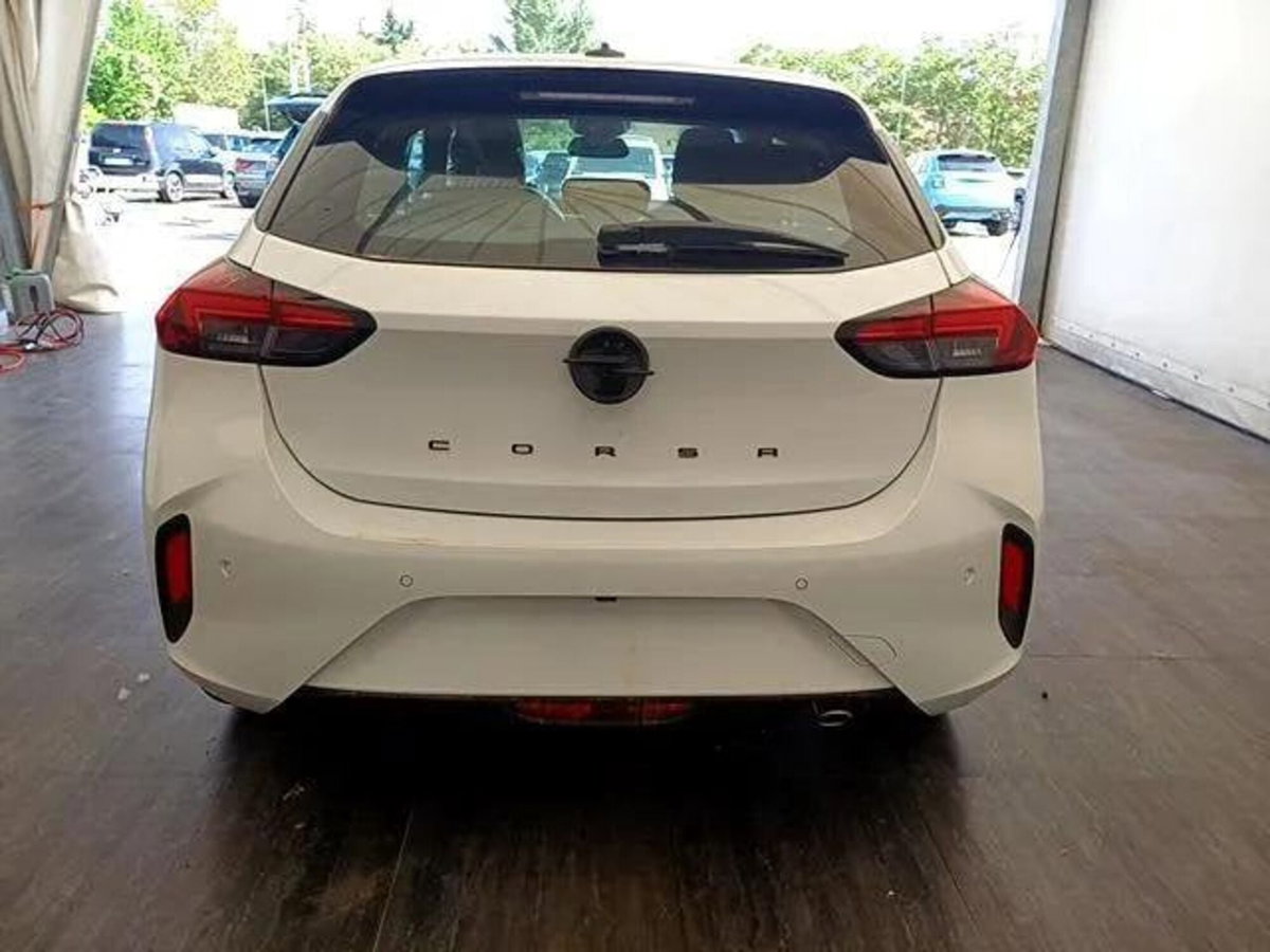 Opel Corsa 1.2 100 CV GS Line (6)