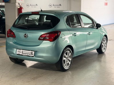 Opel Corsa 1.2 5 porte Cosmo (4)