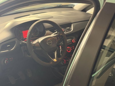 Opel Corsa 1.2 5 porte Cosmo (7)