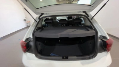 Volkswagen Polo 1.0 Young 80cv (7)